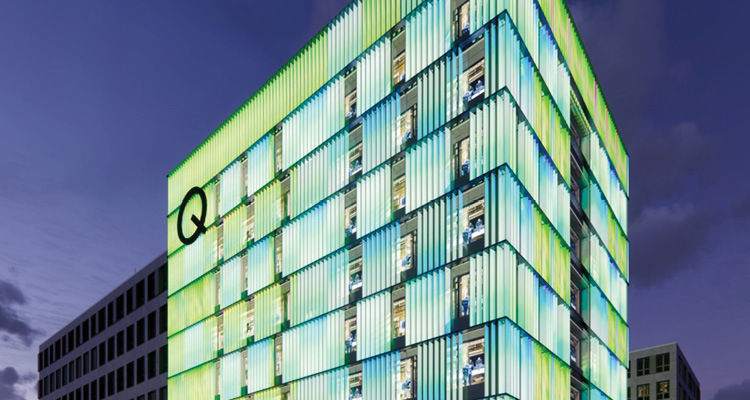 Q Mall cover photo