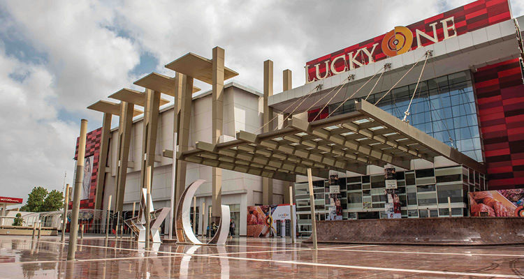 Luckyone Mall cover photo