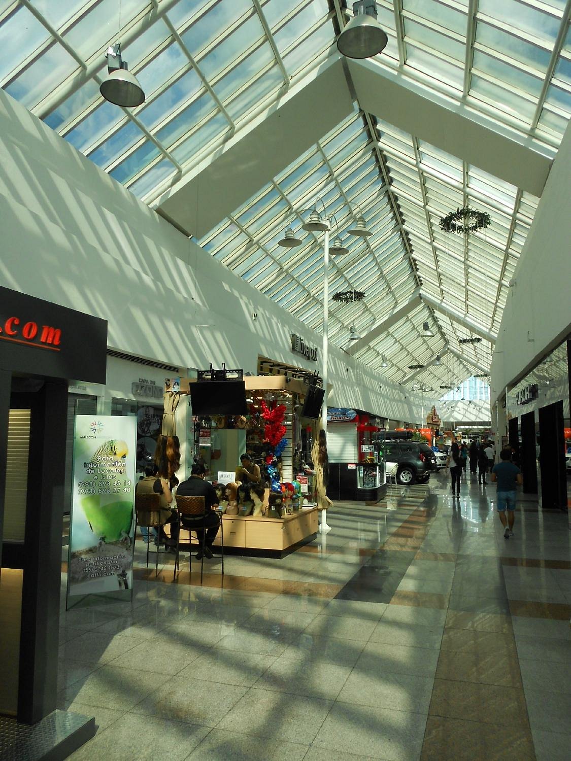 Plaza Las Américas cover photo
