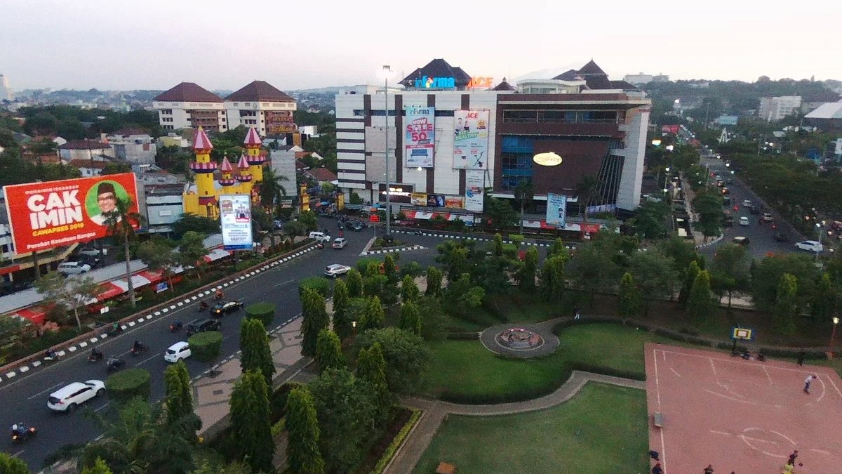 Simpang Lima Plaza cover photo