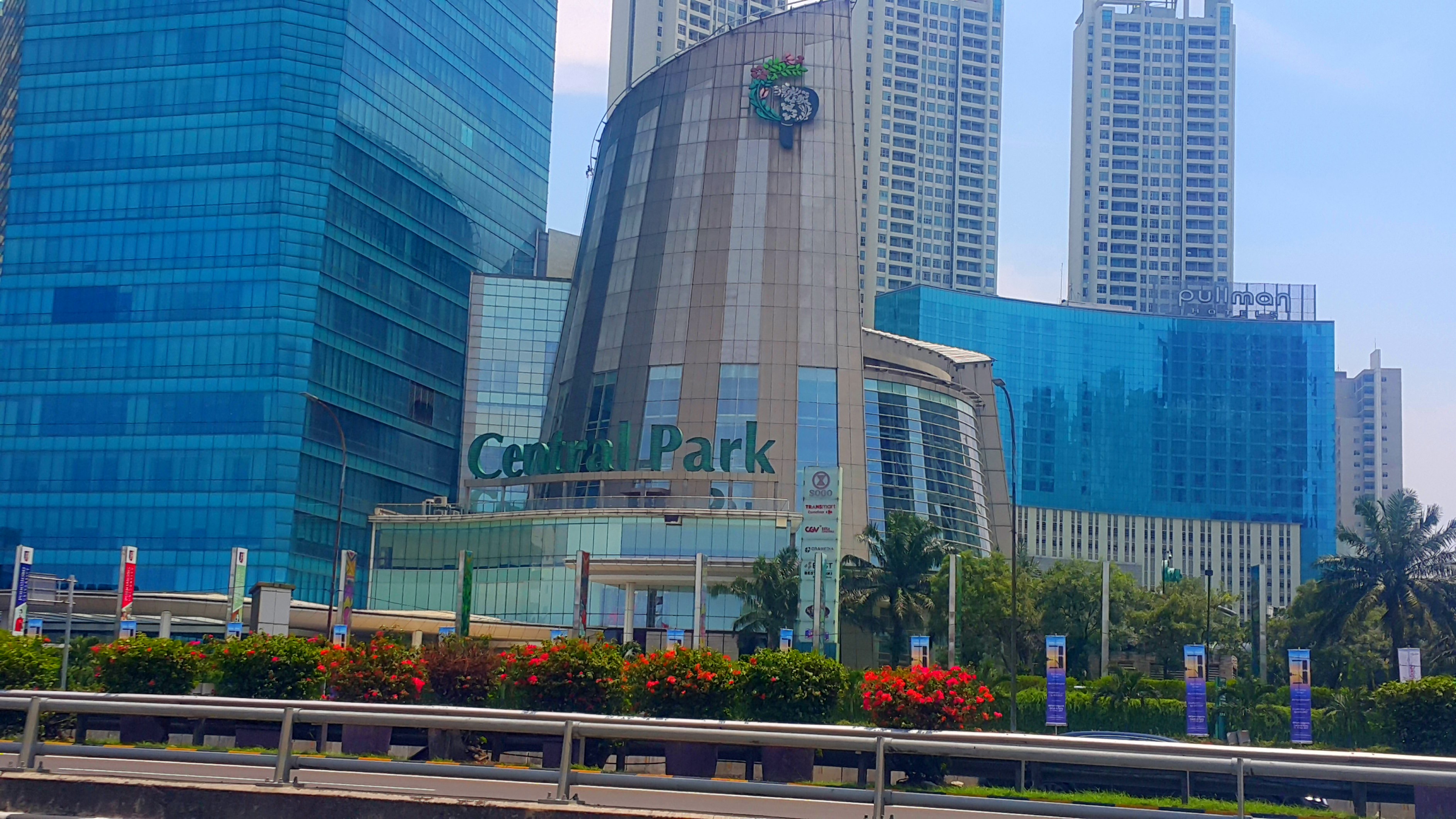 Transmart Central Park cover photo