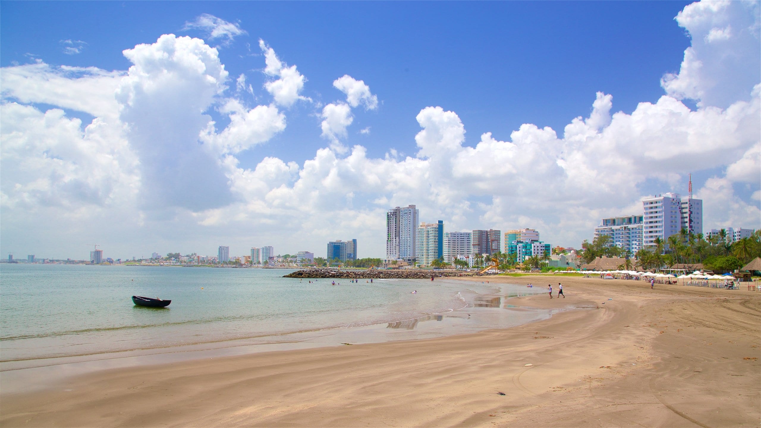 Plaza Las Américas cover photo