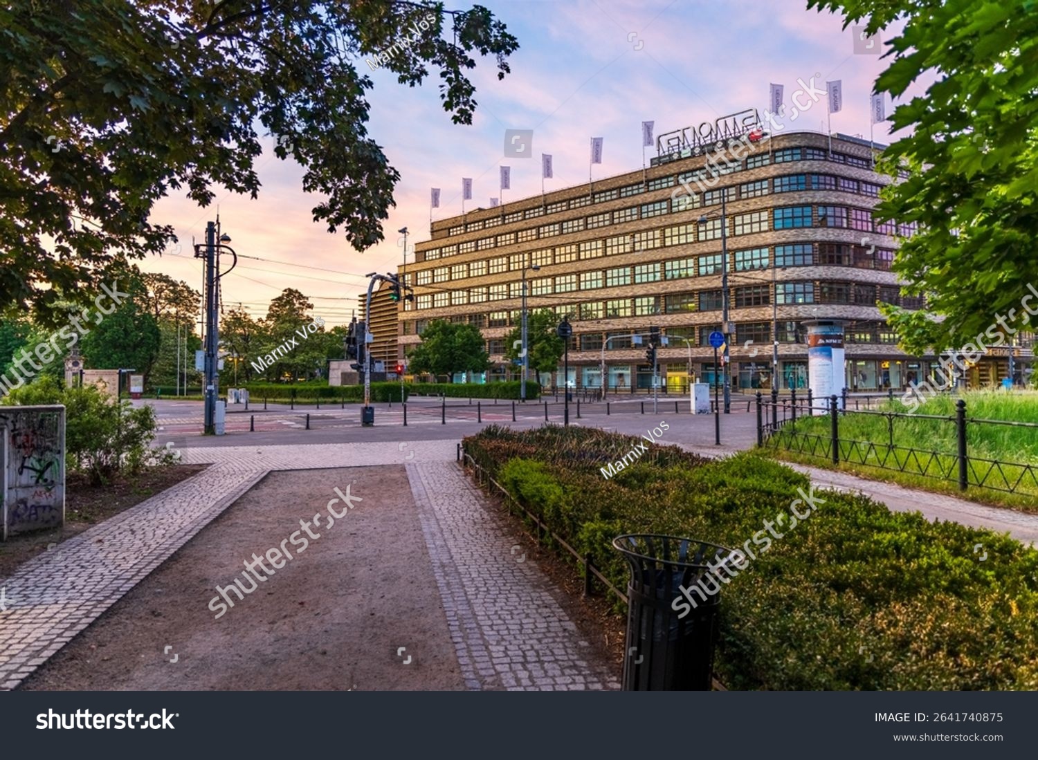 Renoma cover photo