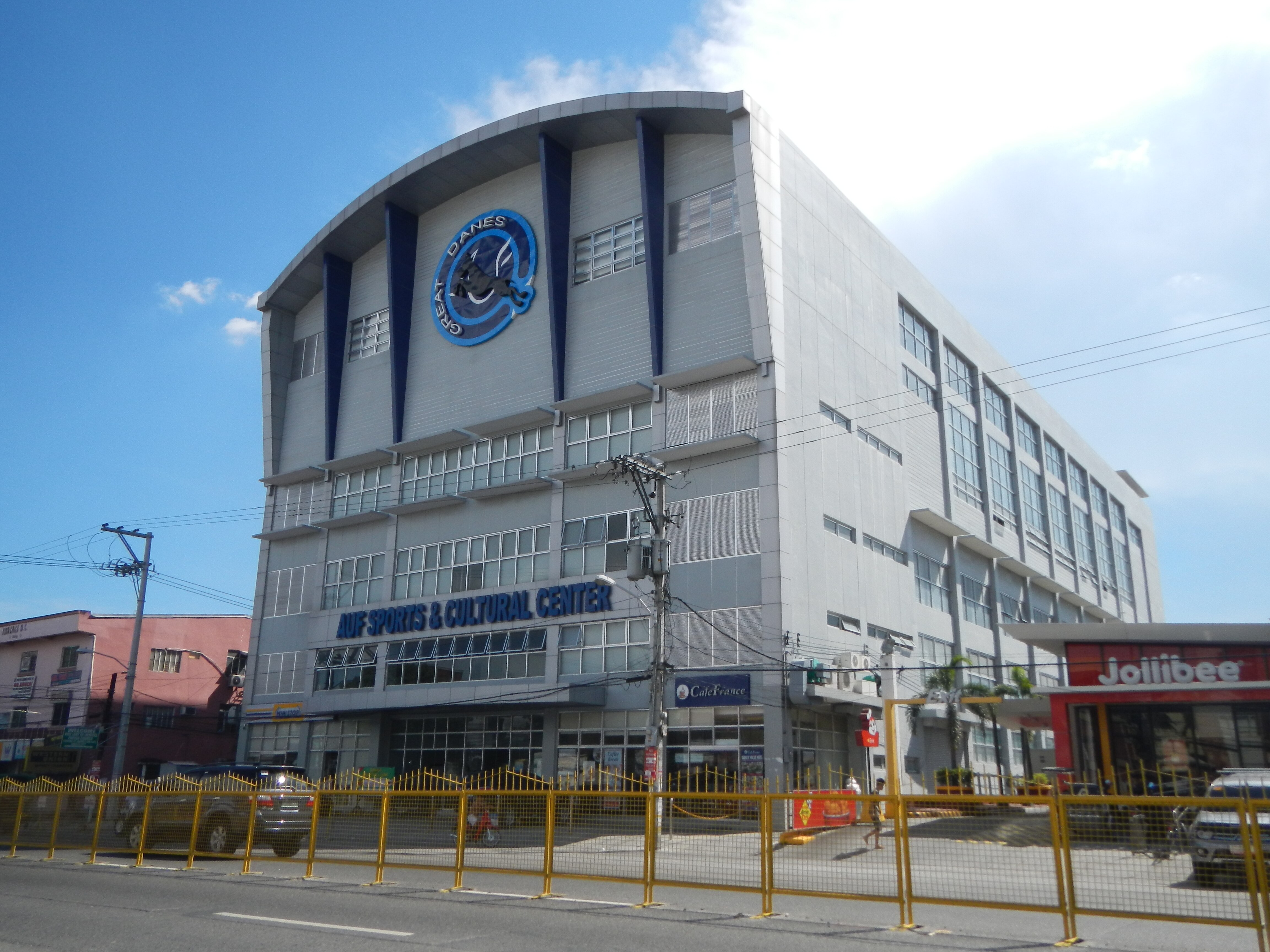 Robinsons Angeles cover photo