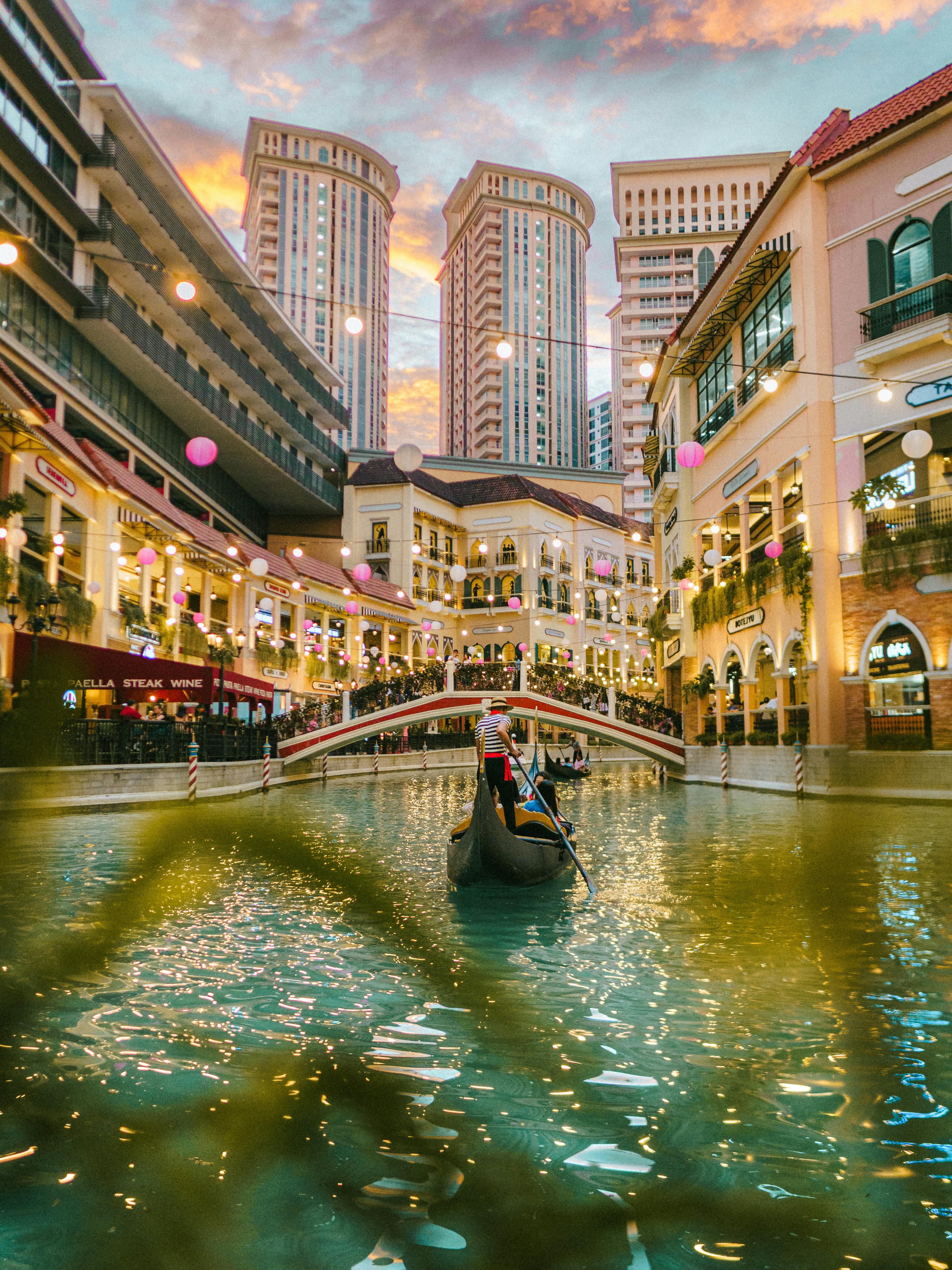 Venice Grand Canal Mall cover photo