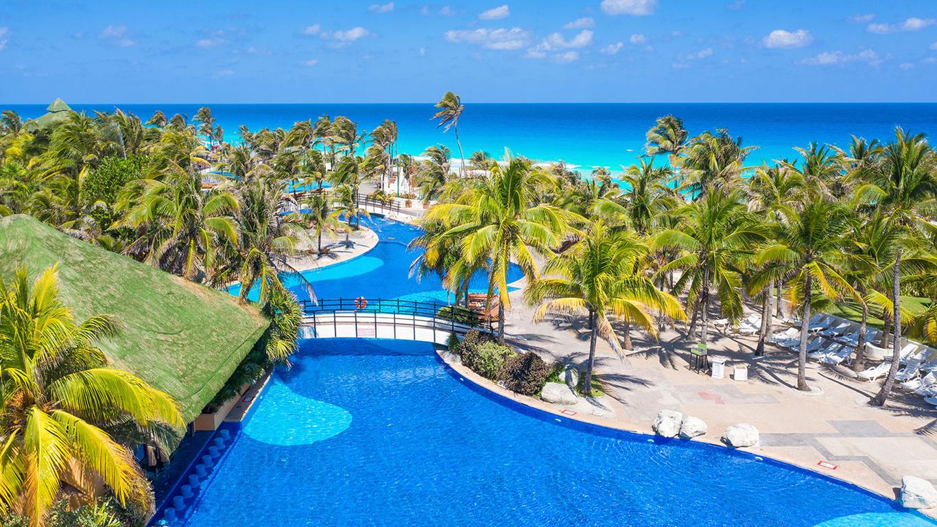 Plaza Oasis Bonampak Puerto Cancun cover photo