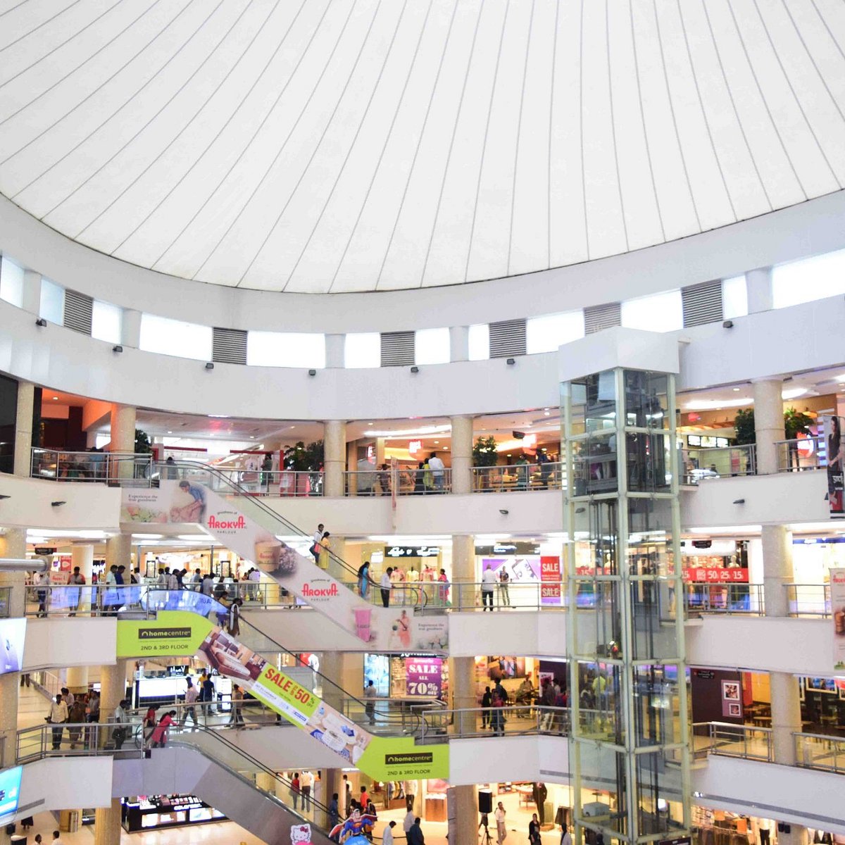 Express Avenue Mall cover photo
