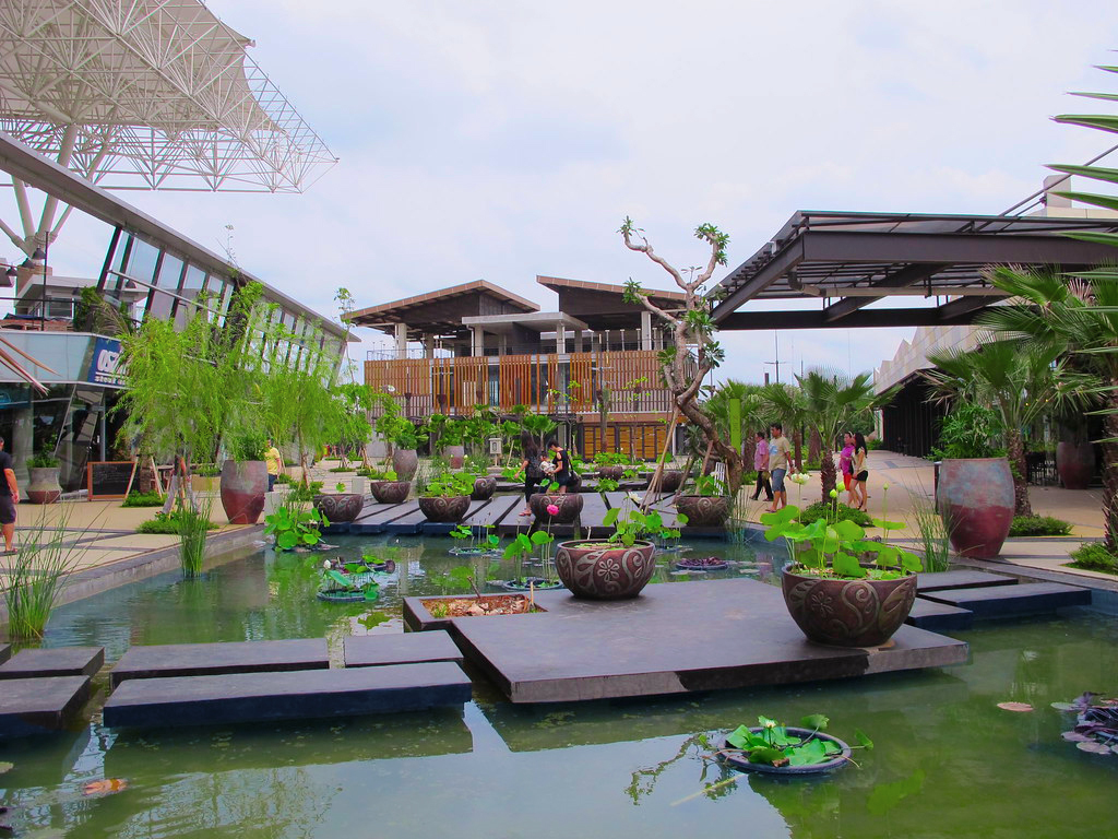 The Breeze Bsd cover photo