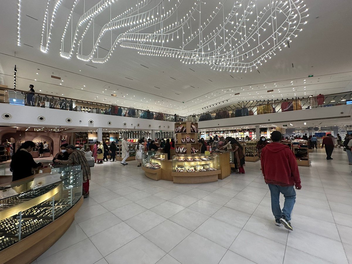 Fortune Shopping Mall cover photo