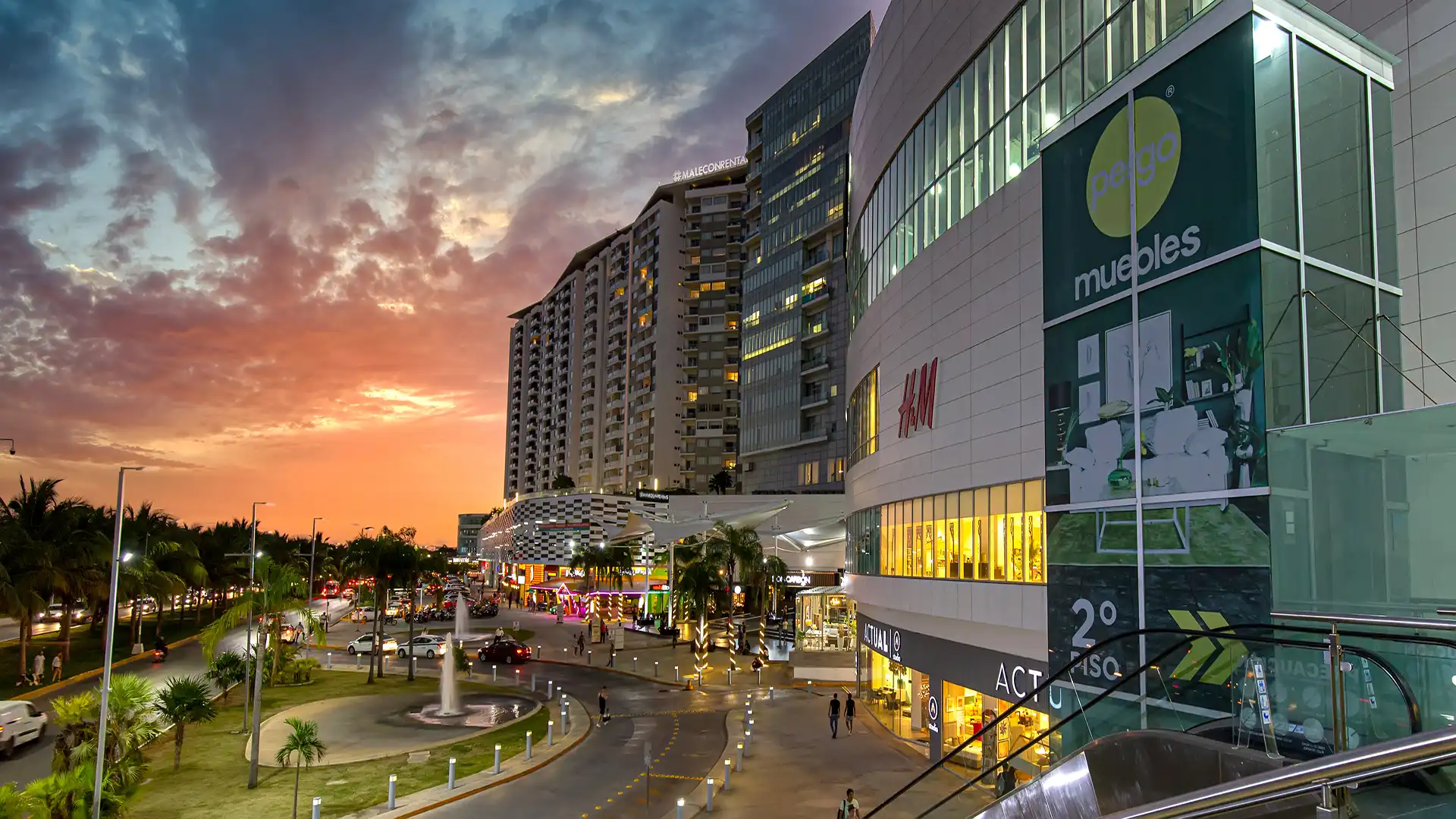 Plaza Las Américas Cancún cover photo
