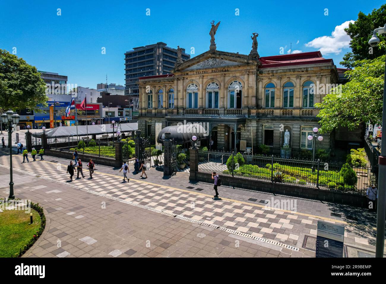 Plaza Las Américas cover photo