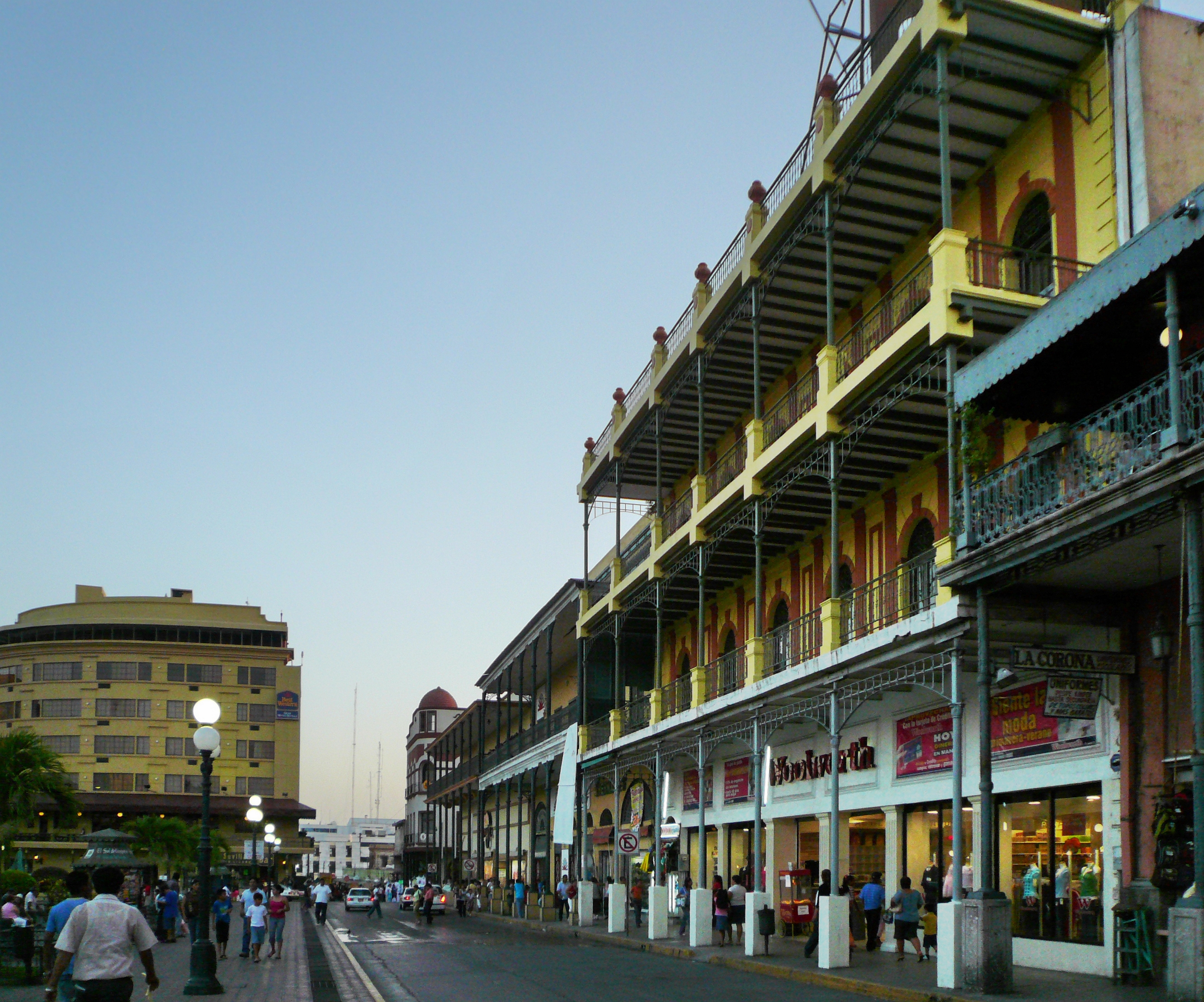 Plaza Las Américas Tampico cover photo