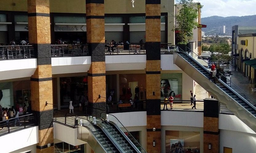 Paseo Altozano cover photo