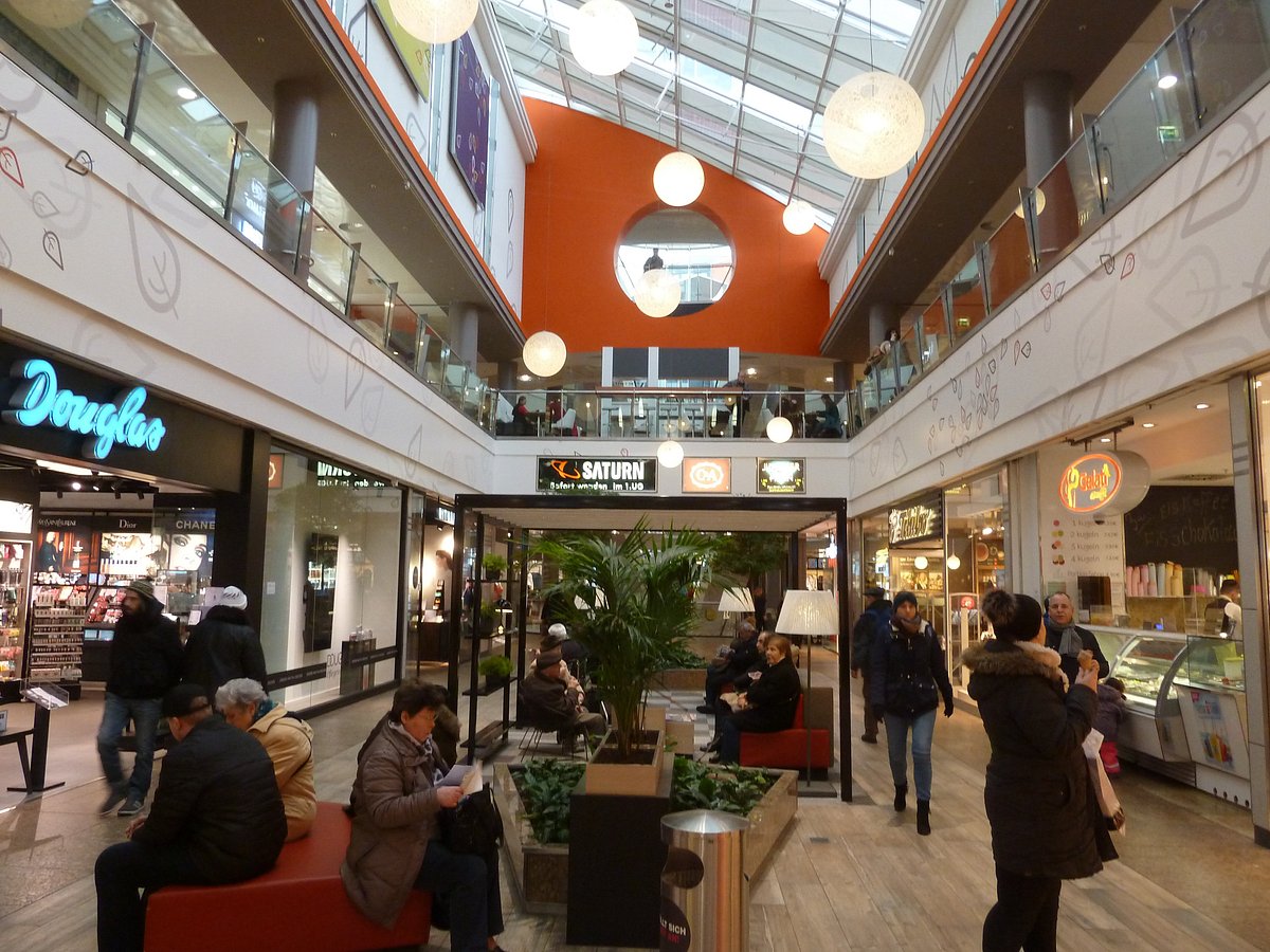Gesundbrunnen Center cover photo