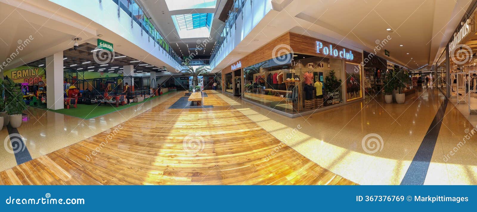 Premium Plaza cover photo