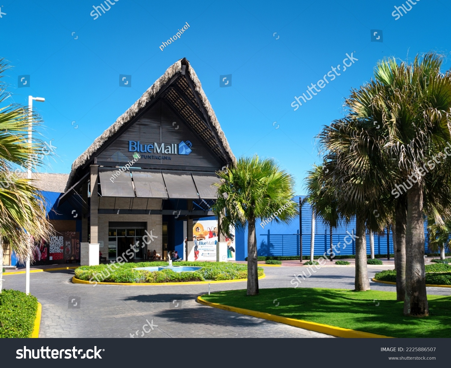 Downtown Mall Punta Cana cover photo