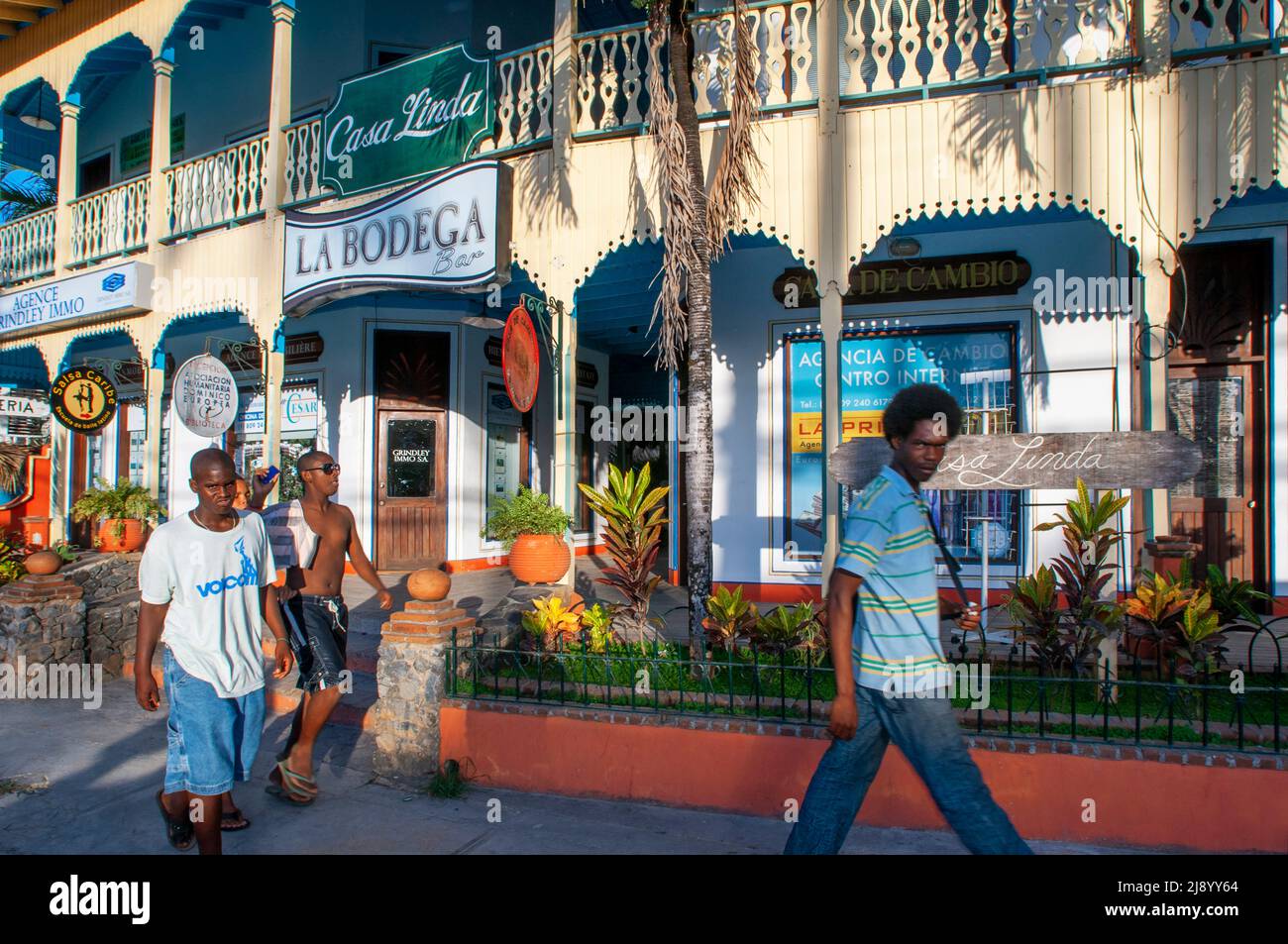Shopping Village Samana cover photo