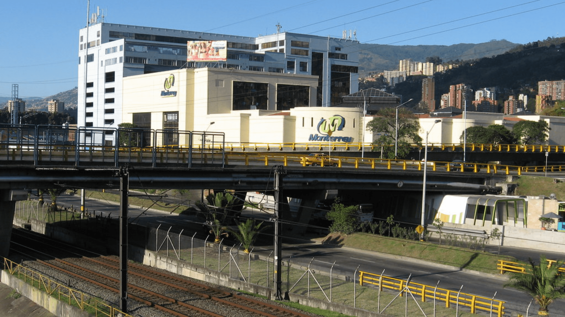 Centro Comercial Monterrey cover photo