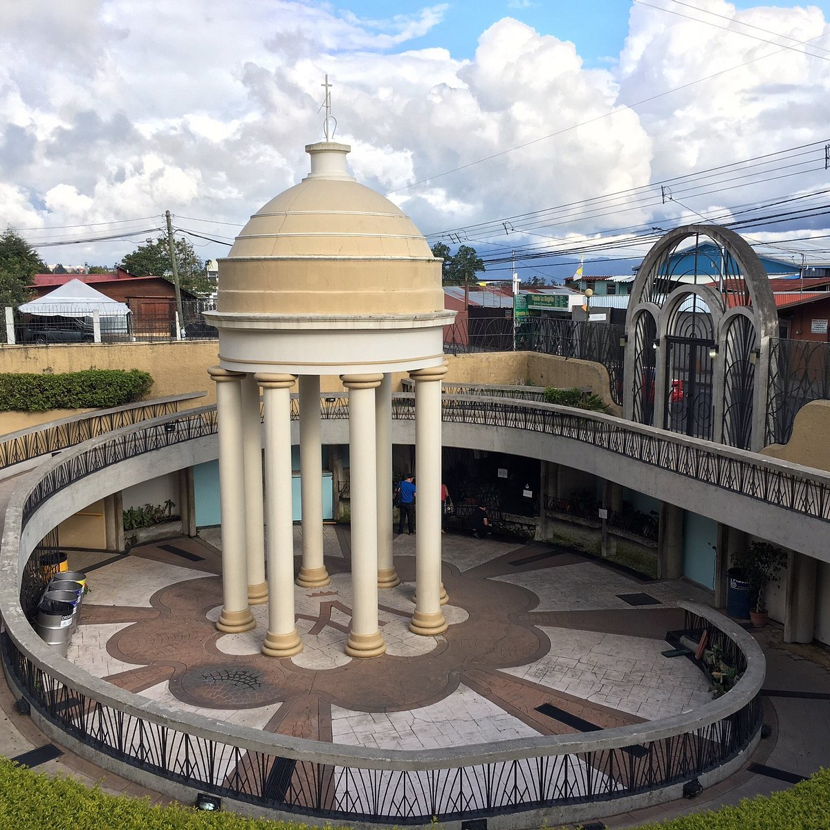 Plaza Cartago cover photo