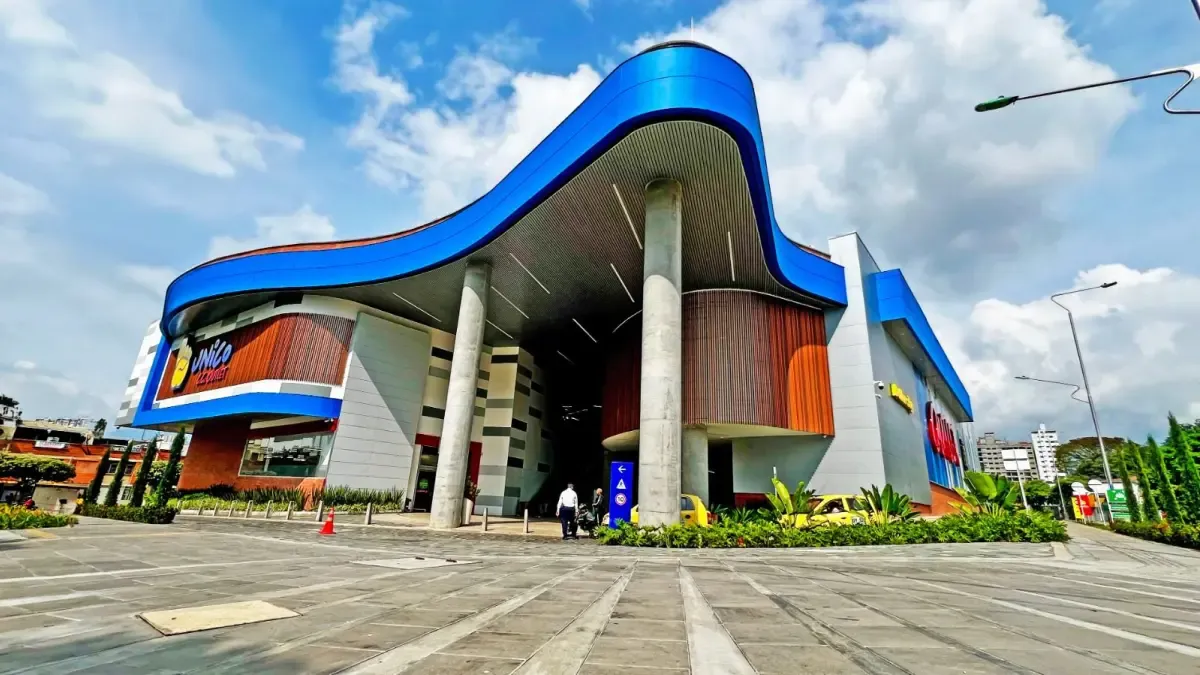 Centro Comercial único cover photo
