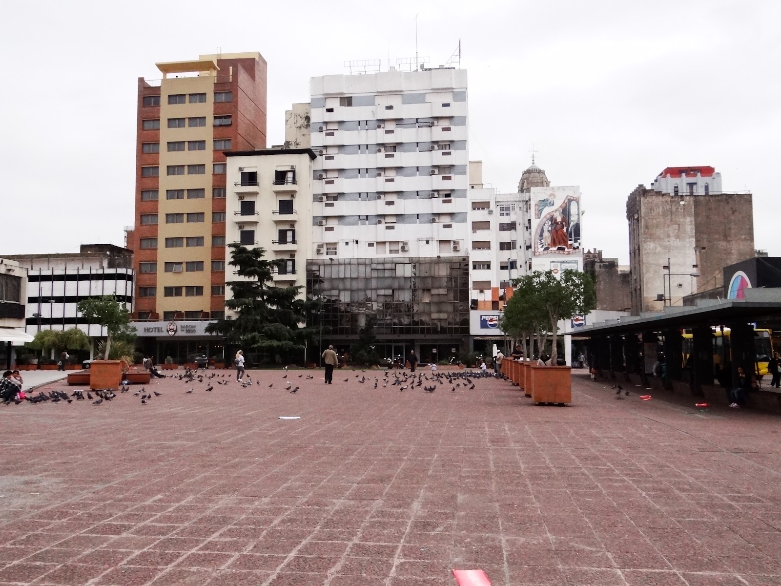Plaza Real cover photo
