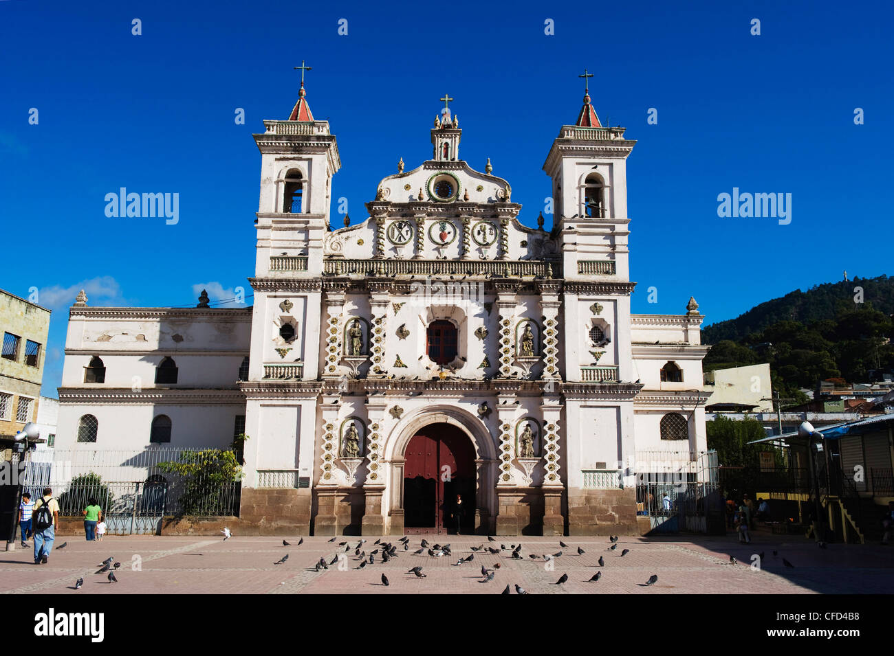 Plaza Las Américas cover photo