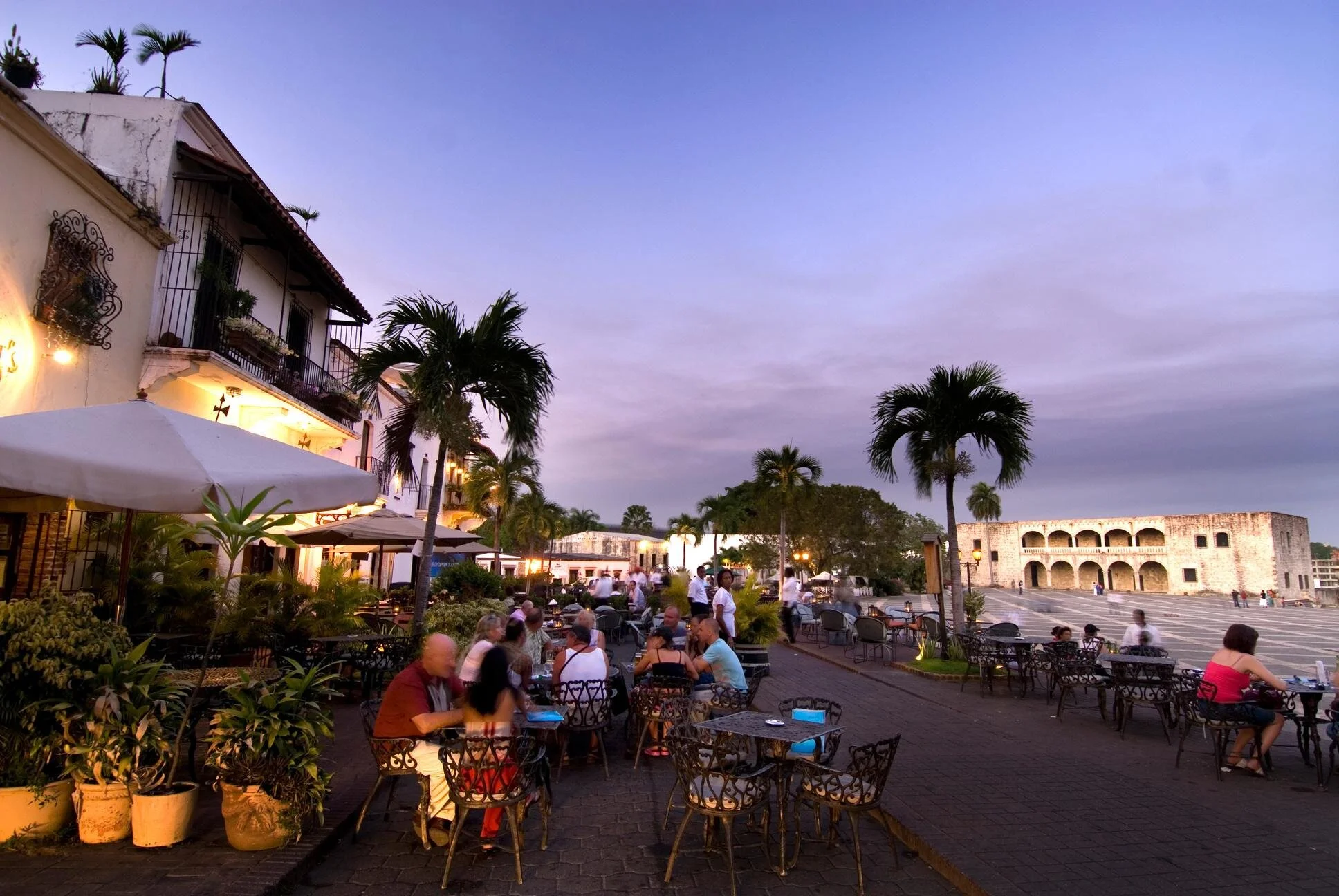 Plaza De La Amistad cover photo