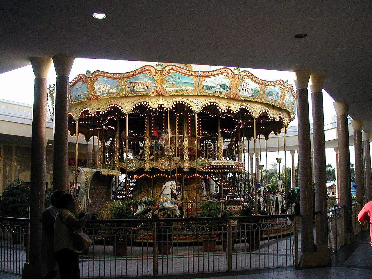 Plaza Del Caribe cover photo