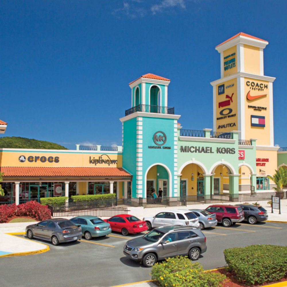 Centro Comercial Sabana Grande cover photo