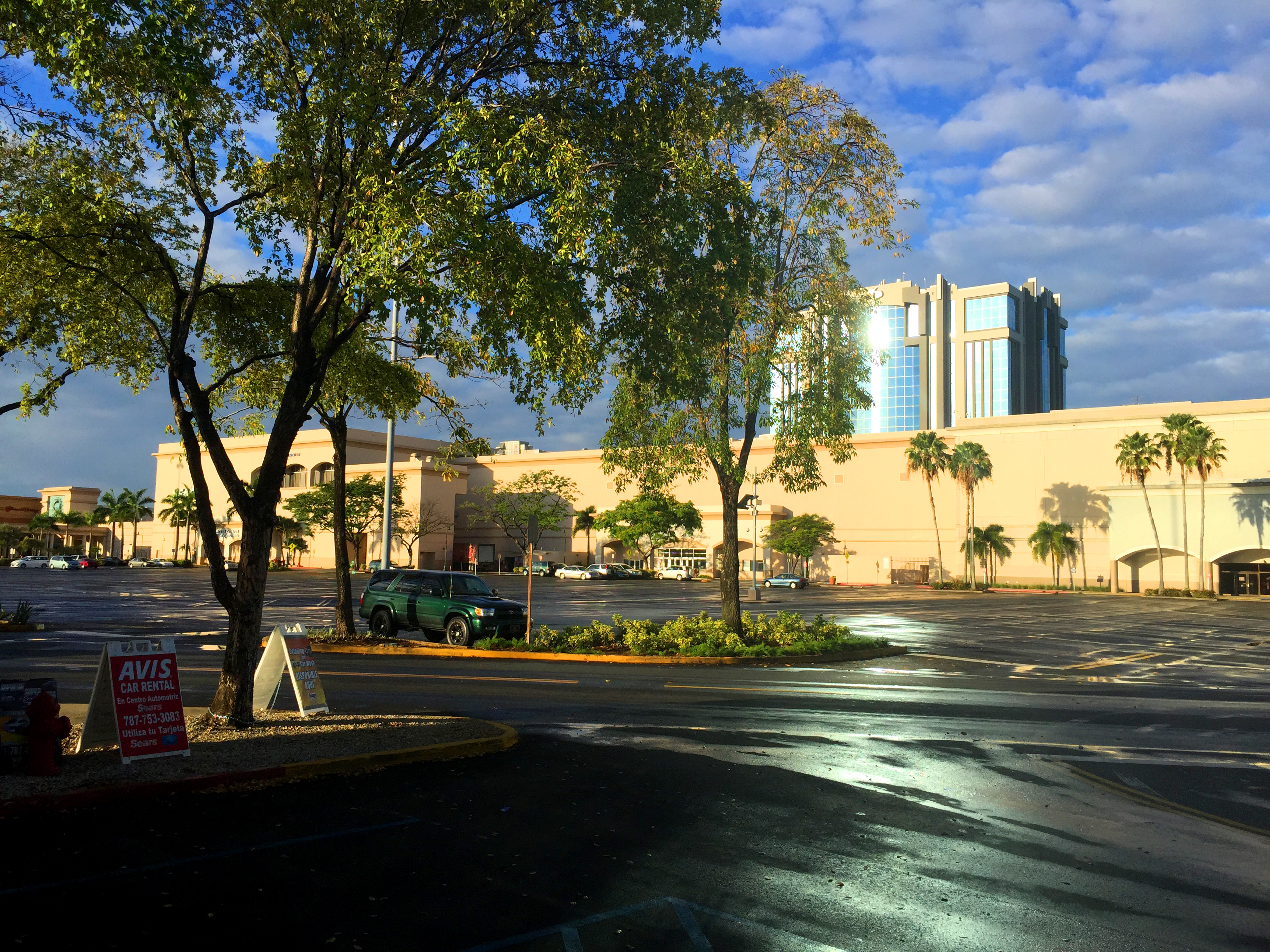 Metro Plaza cover photo