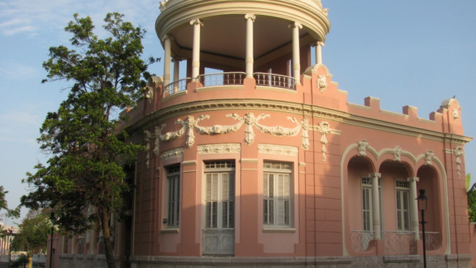 Plaza Del Sur cover photo