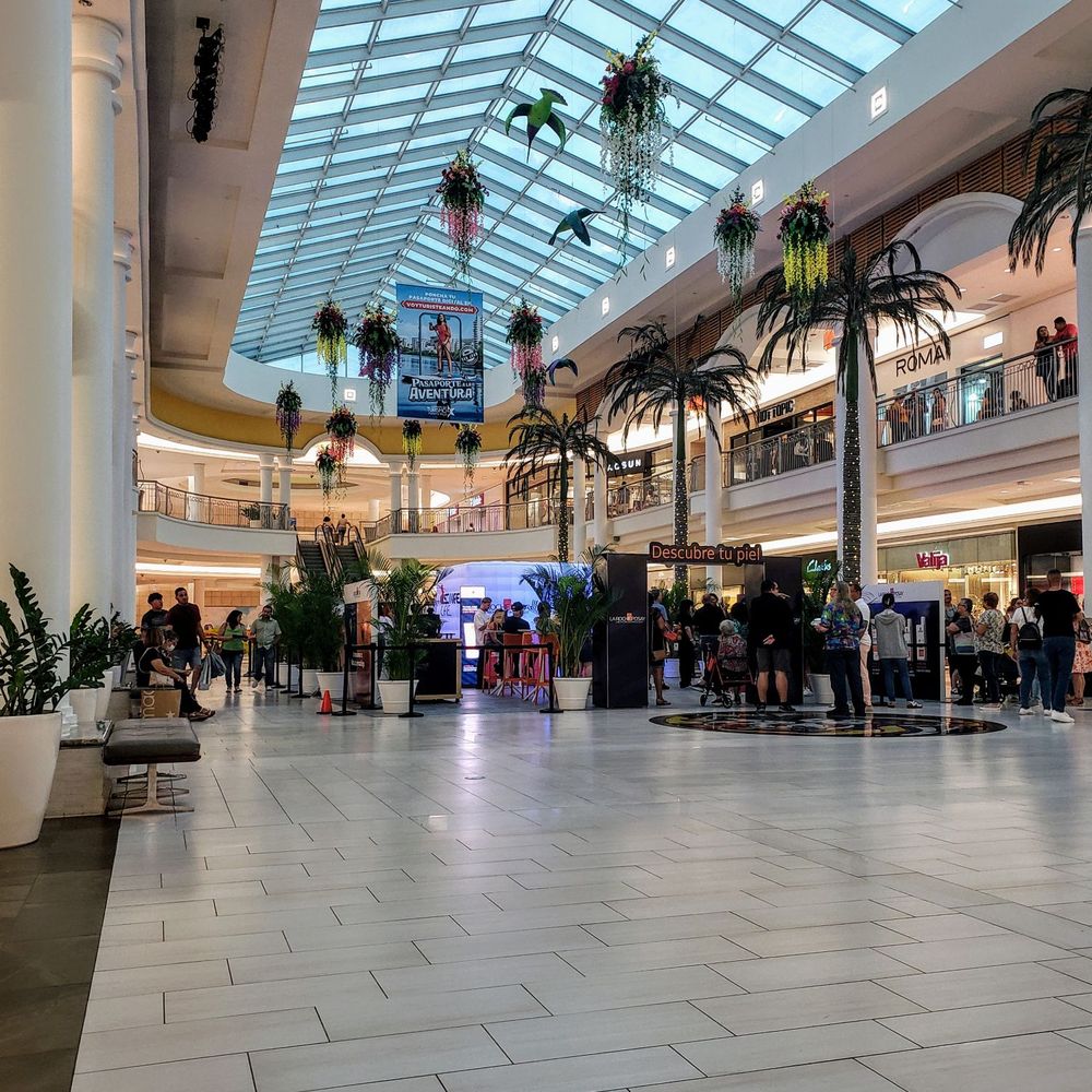 Centro Del Sur Mall cover photo