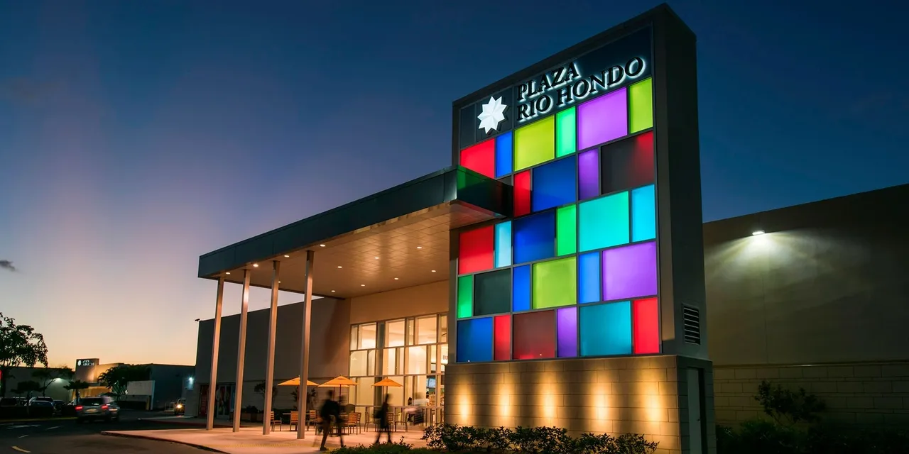 Centro Comercial Plaza Rio Hondo cover photo