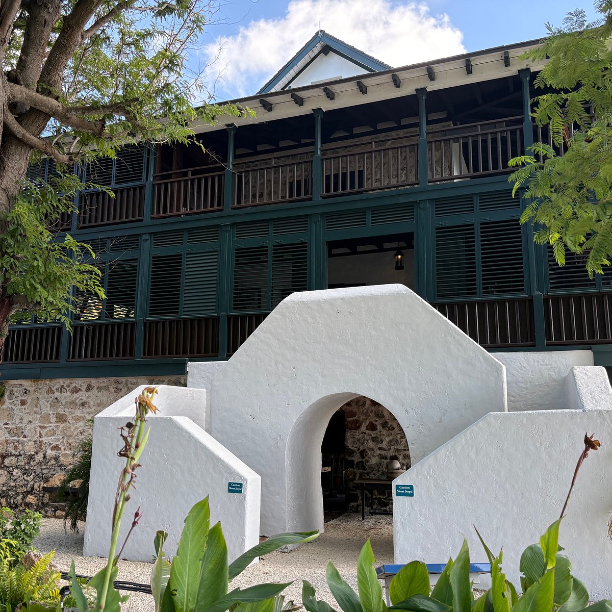 Pedro Castle Centre cover photo