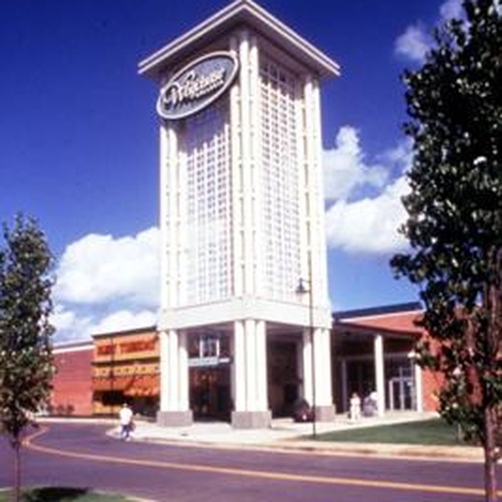 Getwell Crossing, Memphis — Stores, Map & Hours | Occupi