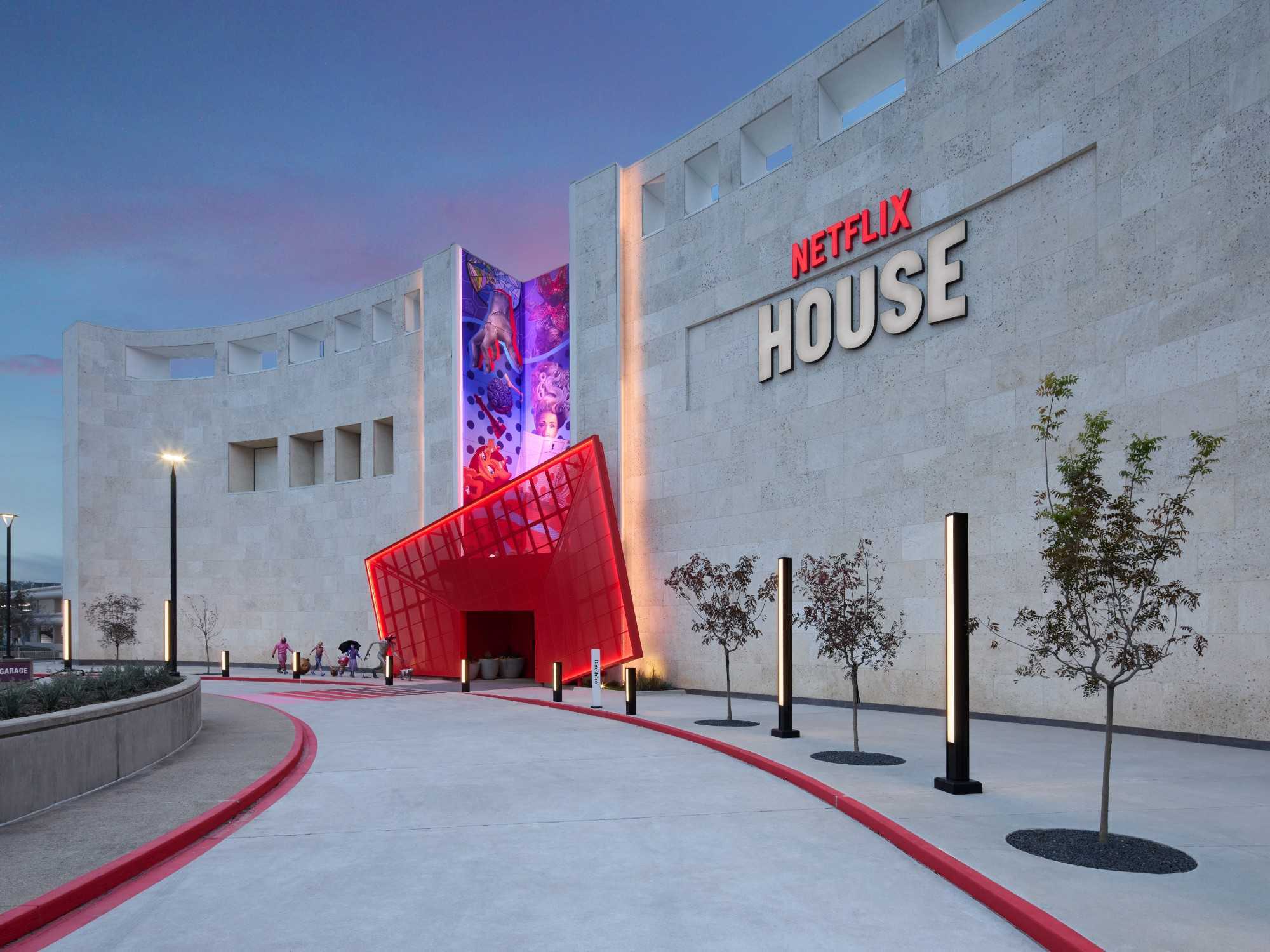 NETFLIX HOUSE