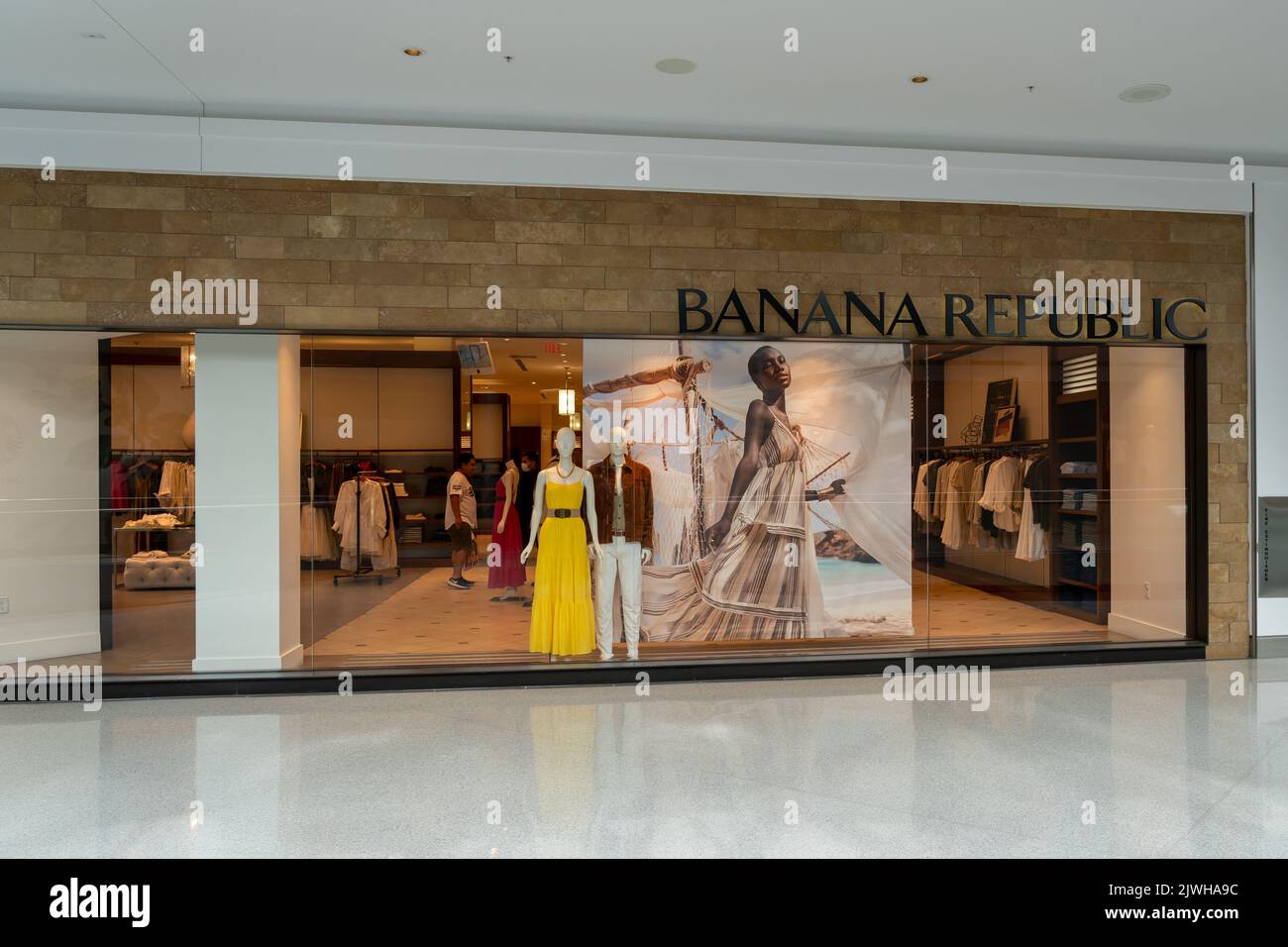 Banana Republic